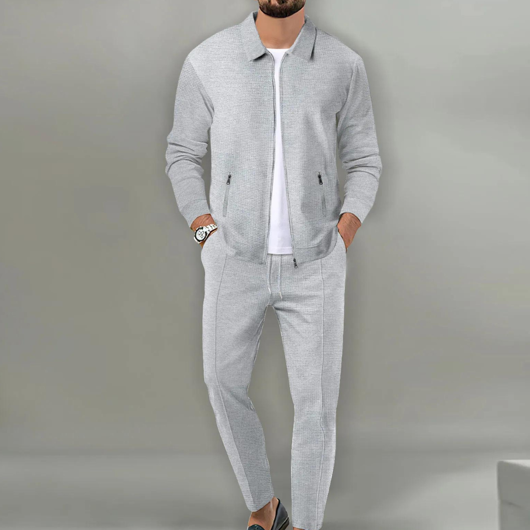 Elvoro | Men’s Two-Piece Set featuring zip jacket and tapered trousers
