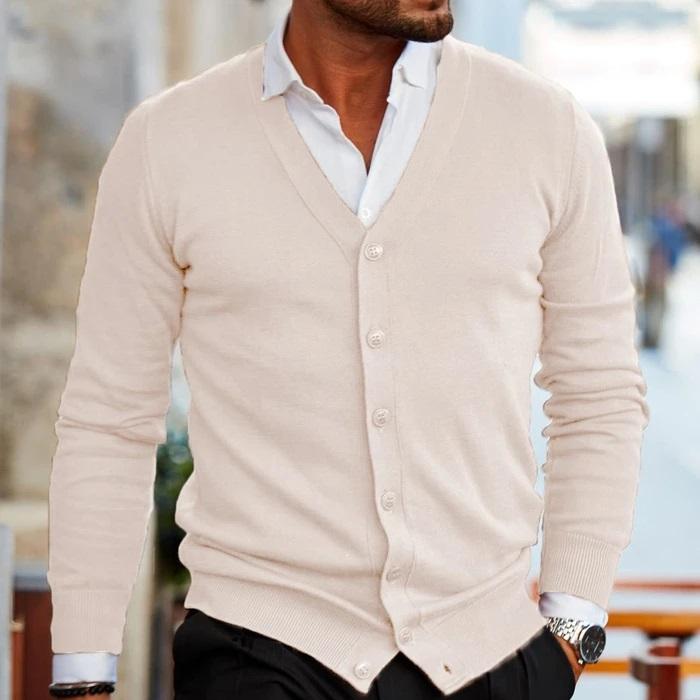Darian | Men’s button cardigan in a classic fit