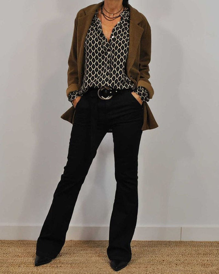 Zerina | Women’s Blouse with Button Front and Printed Design