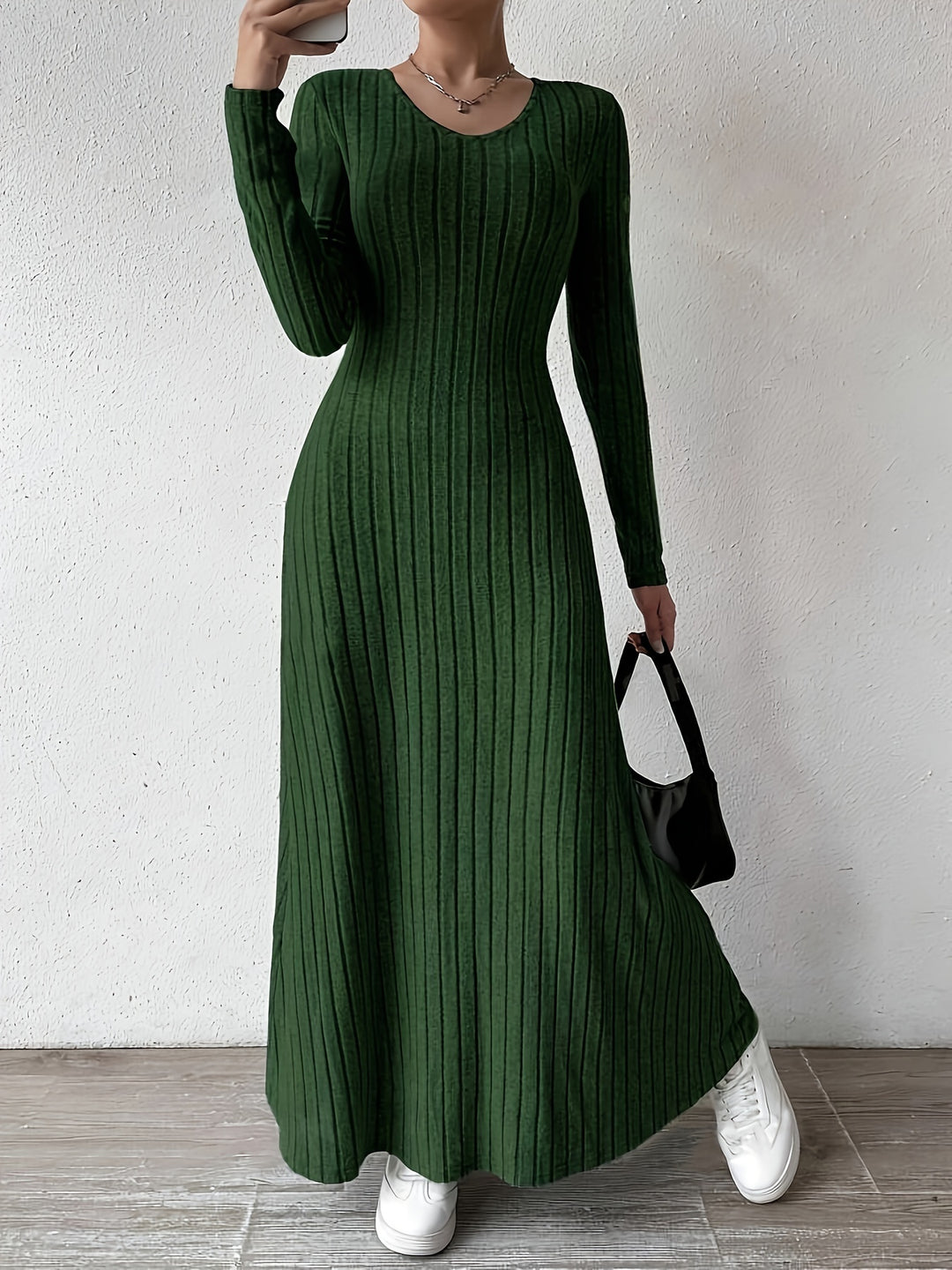 Veltrisse | Women’s Maxi Dress with long sleeves and ribbed texture