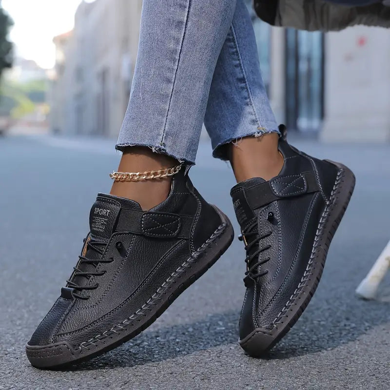 Leonie | Women’s Trainers in a Clean Low-Top Style