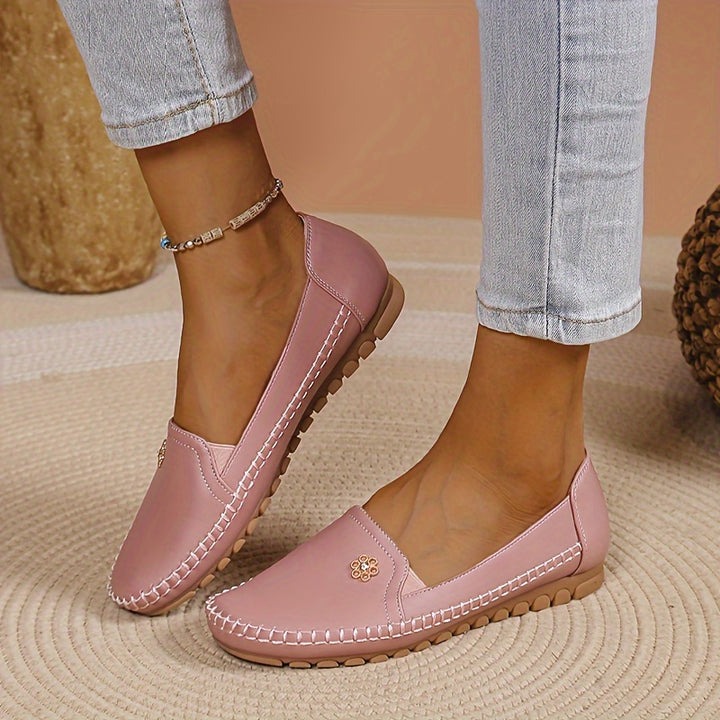 Cavellea | Women’s Slip-On Flats in a minimal everyday composition