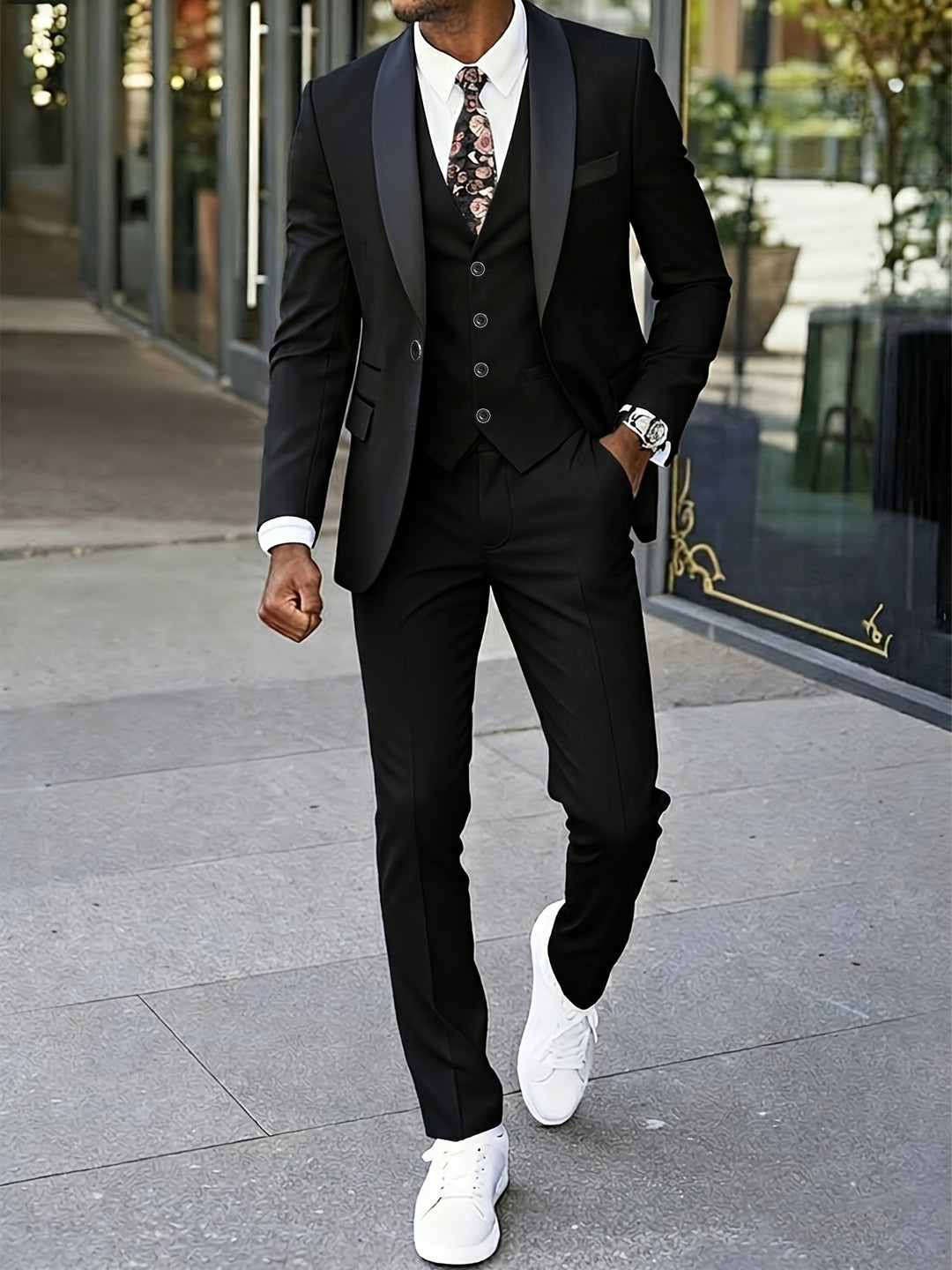 Caldris | Men’s Three-Piece Suit with tailored fit and modern smart style