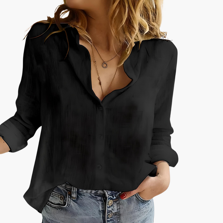 Winona | Women’s Shirt featuring a Soft Collar