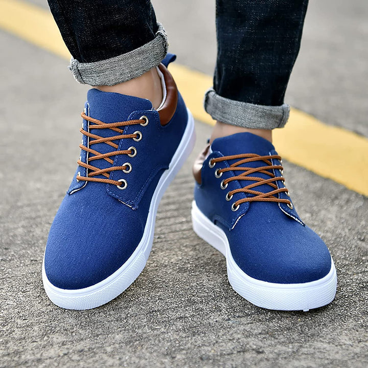 Darell | Men’s Lace-Up Trainers featuring contrast sole