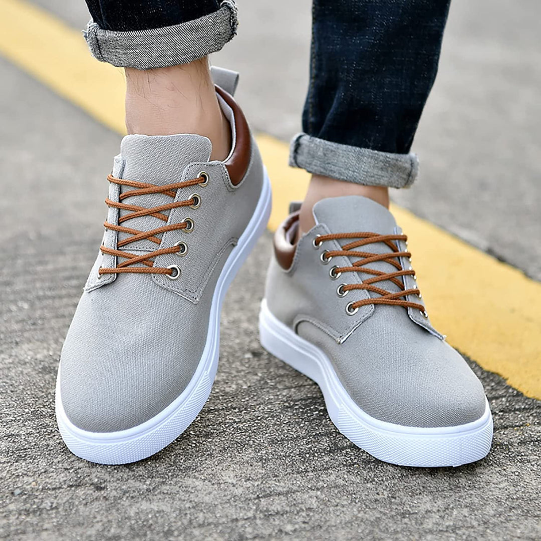 Darell | Men’s Lace-Up Trainers featuring contrast sole