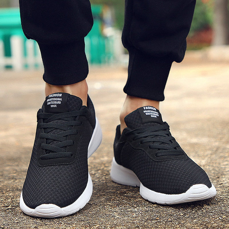 Kelron | Men’s Lightweight Trainers suited for daily active use