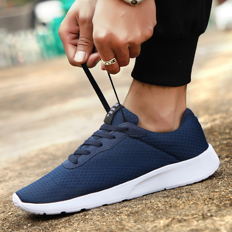 Kelron | Men’s Lightweight Trainers suited for daily active use