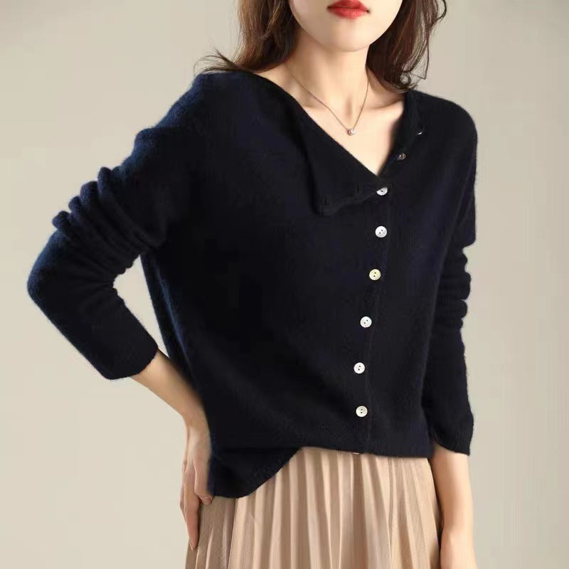 Klara | Women’s Button Cardigan in an Loose Comfort Proportion