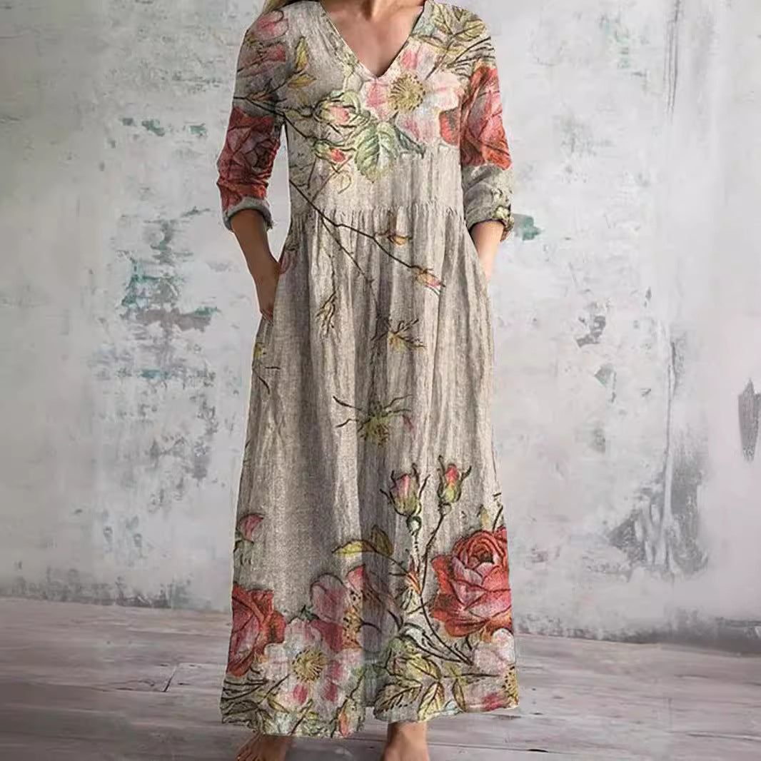 Tindra | Women’s Maxi Dress in a Relaxed Floral Figure