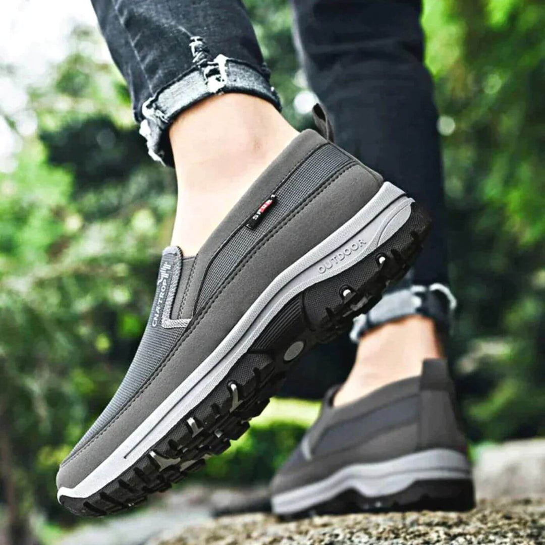 Bravik | Men’s Slip-On Trainers with cushioned sole and easy daily wear
