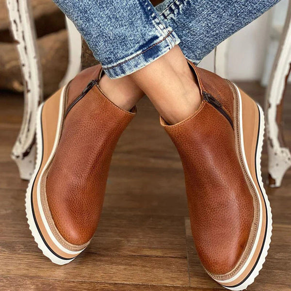 Bellona | Women’s Ankle Boots with Minimal Design