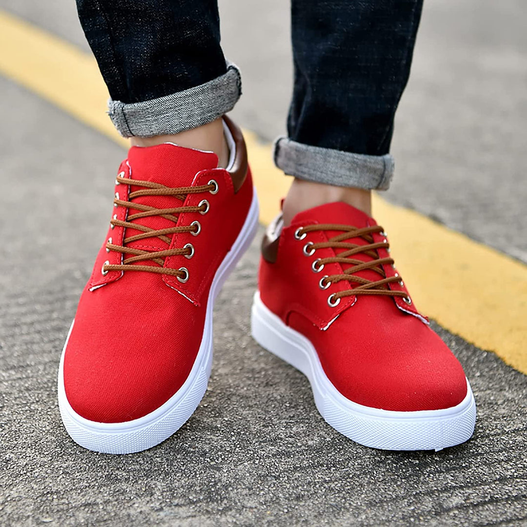 Darell | Men’s Lace-Up Trainers featuring contrast sole
