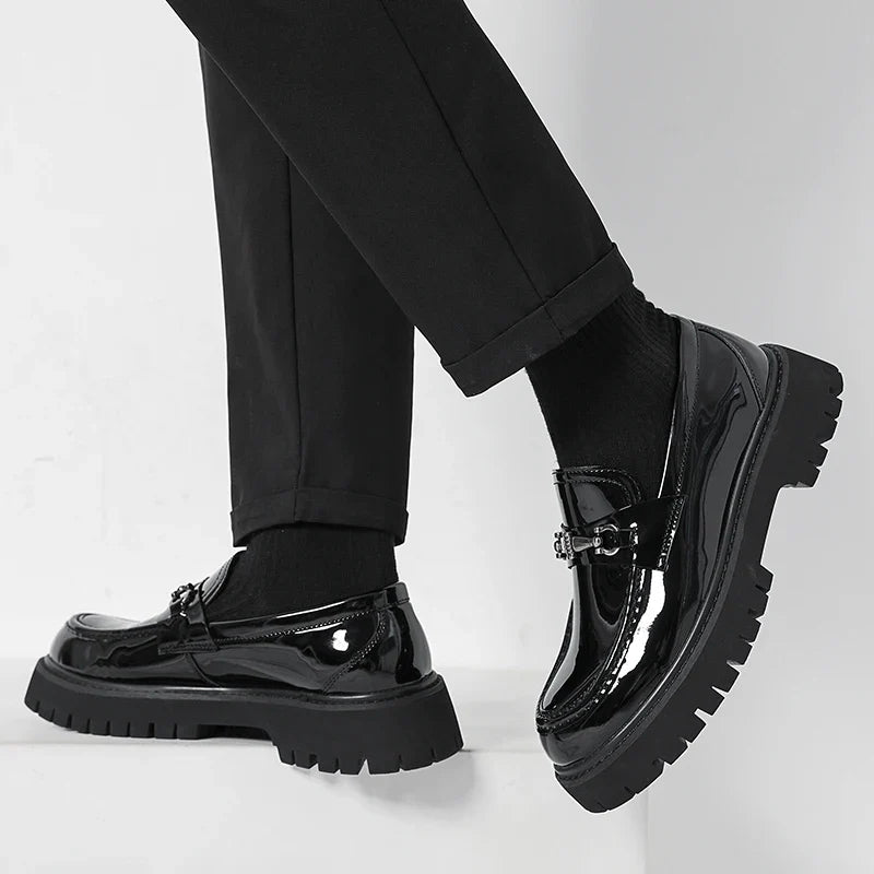 Quade | Men’s Loafers in a Structured Chunky Sole