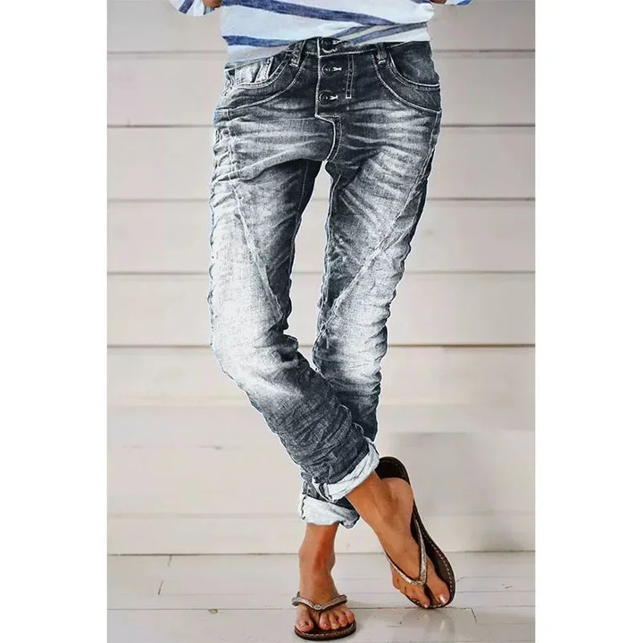 Velira | Women’s Slim-Fit Jeans with button detail and tapered leg