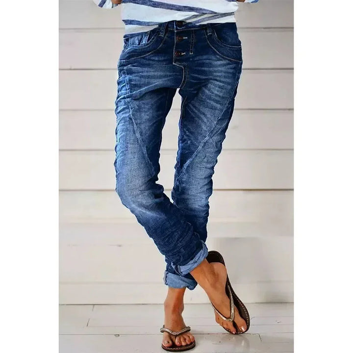 Velira | Women’s Slim-Fit Jeans with button detail and tapered leg