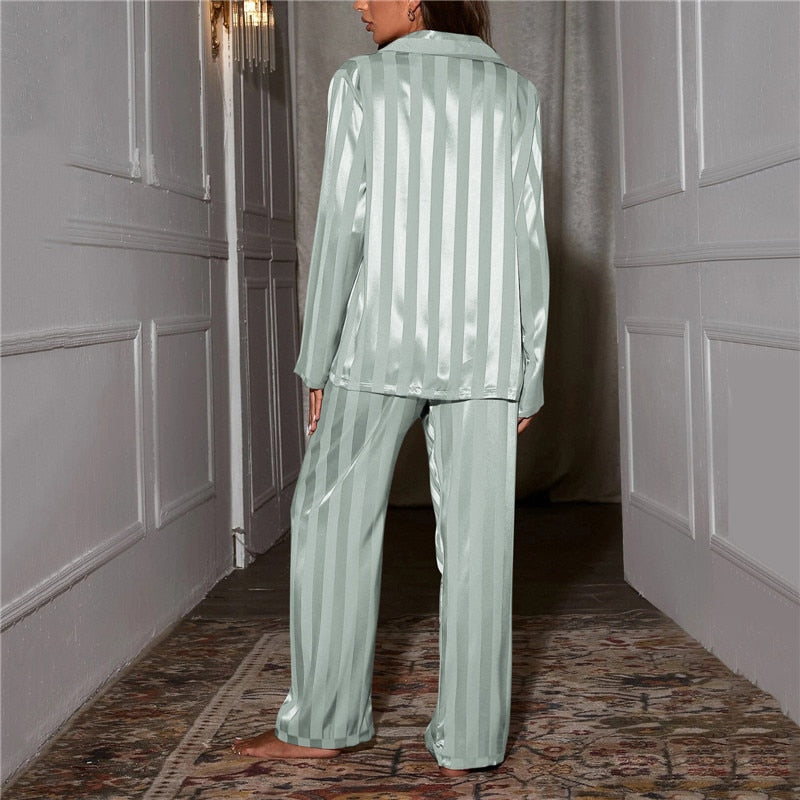 Serisse | Women’s Two-Piece Lounge Set with elegant surface design