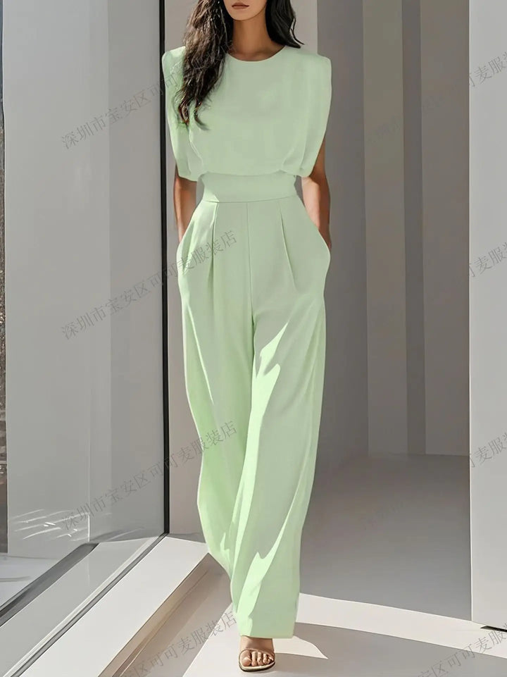 Polly | Women’s Sleeveless Jumpsuit for Modern Daily Composing