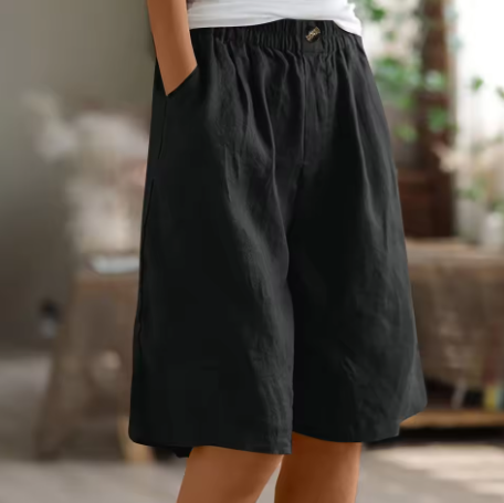 Elara | Women’s Wide-Leg Shorts in a Relaxed Look