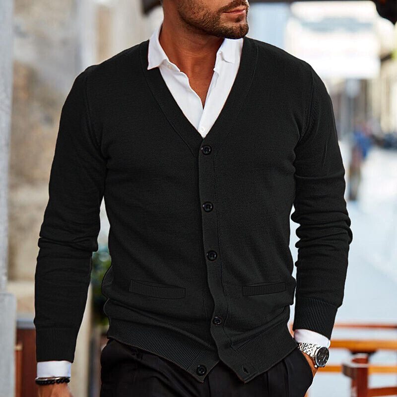Darian | Men’s button cardigan in a classic fit