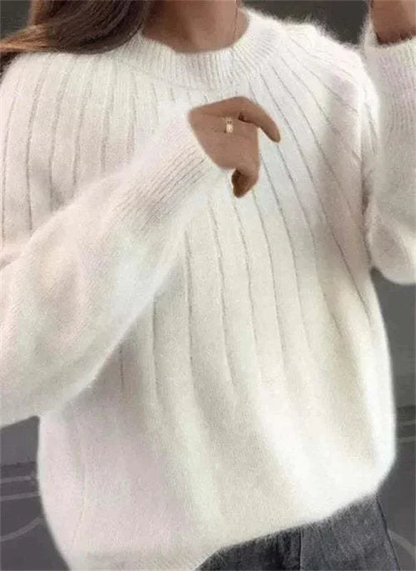 Elvyn | Women’s Ribbed Jumper with Classic Neckline