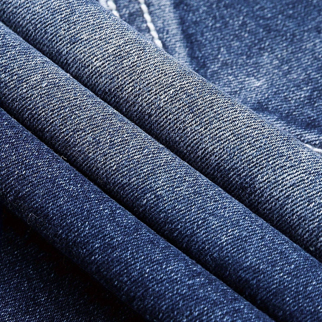 Velton | Men’s Fitted Shorts in a clean tapered proportion