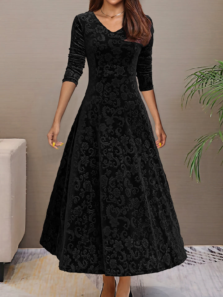 Evarisse | Women’s Midi Dress with V-neckline and patterned texture