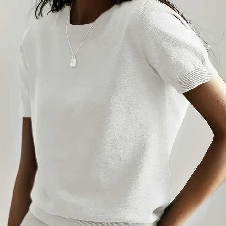 Ysoria | Women’s Short Sleeve Top in a Clean Everyday Vibe