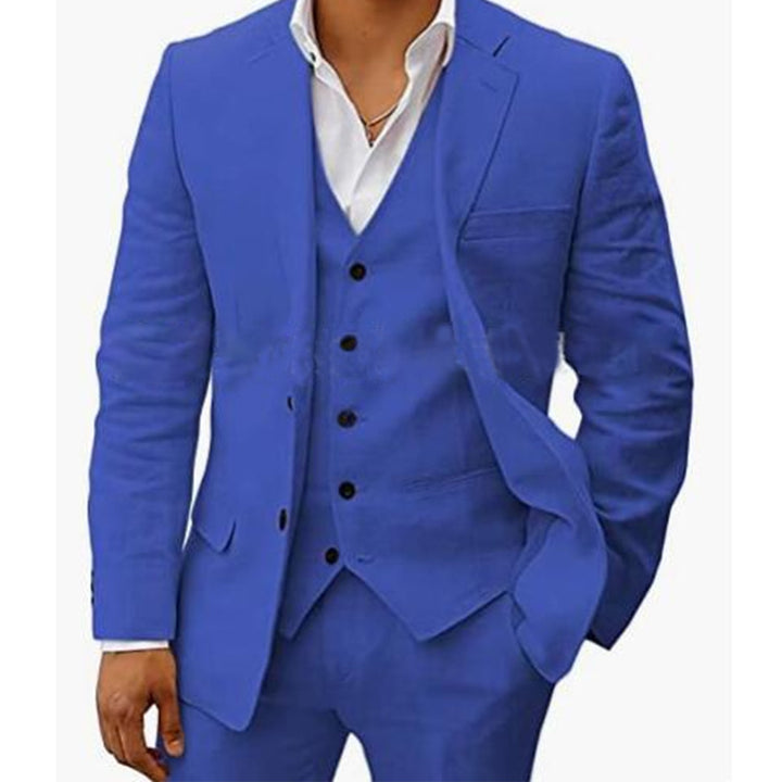 Alvion | Men’s Three-Piece Suit in a tailored polished look