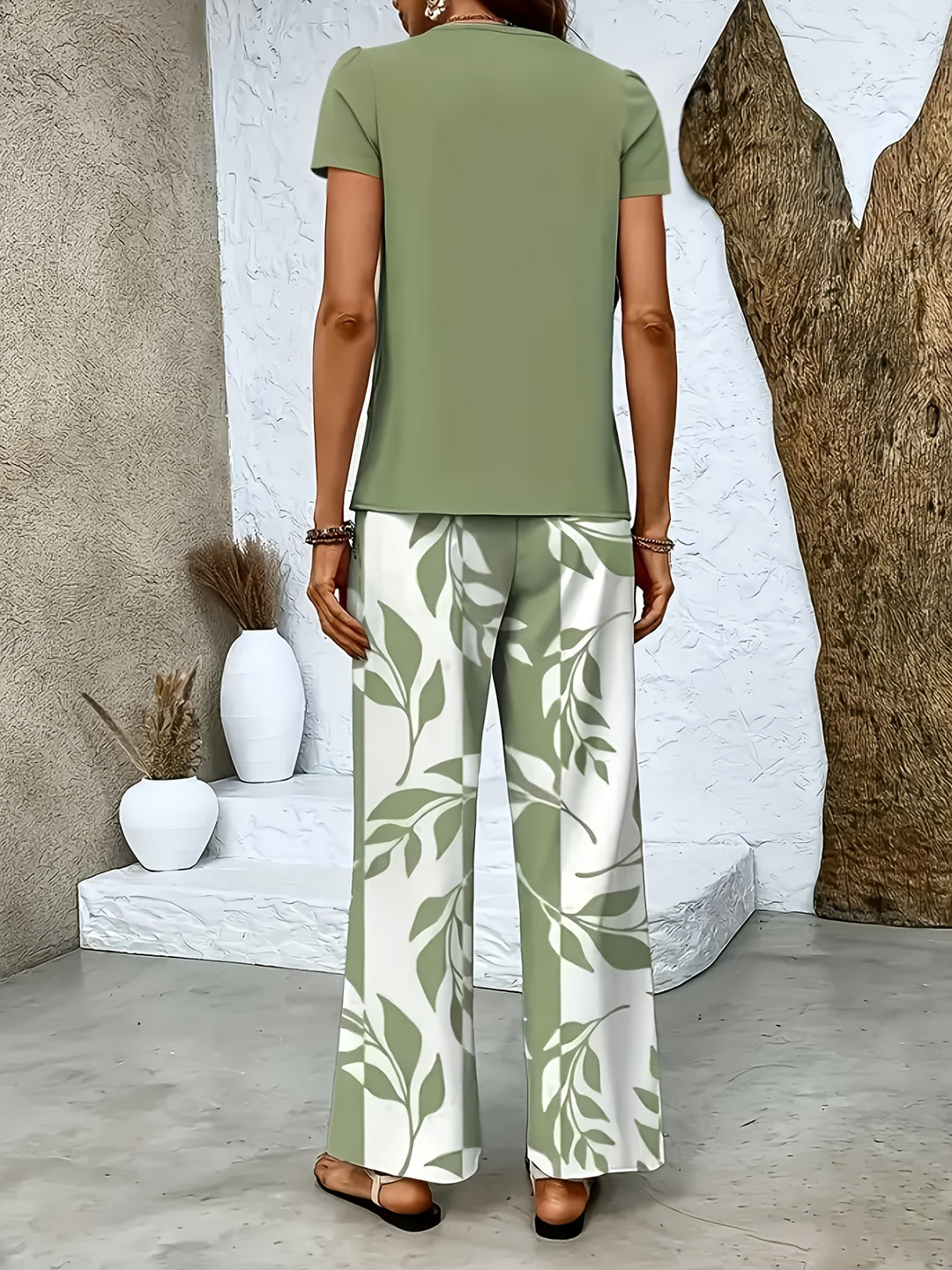 Sorena | Women’s Two-Piece Set in a Relaxed style