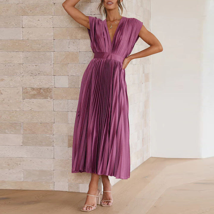 Selira | Women’s Pleated Dress with Flowing Fit