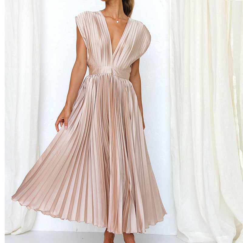 Selira | Women’s Pleated Dress with Flowing Fit