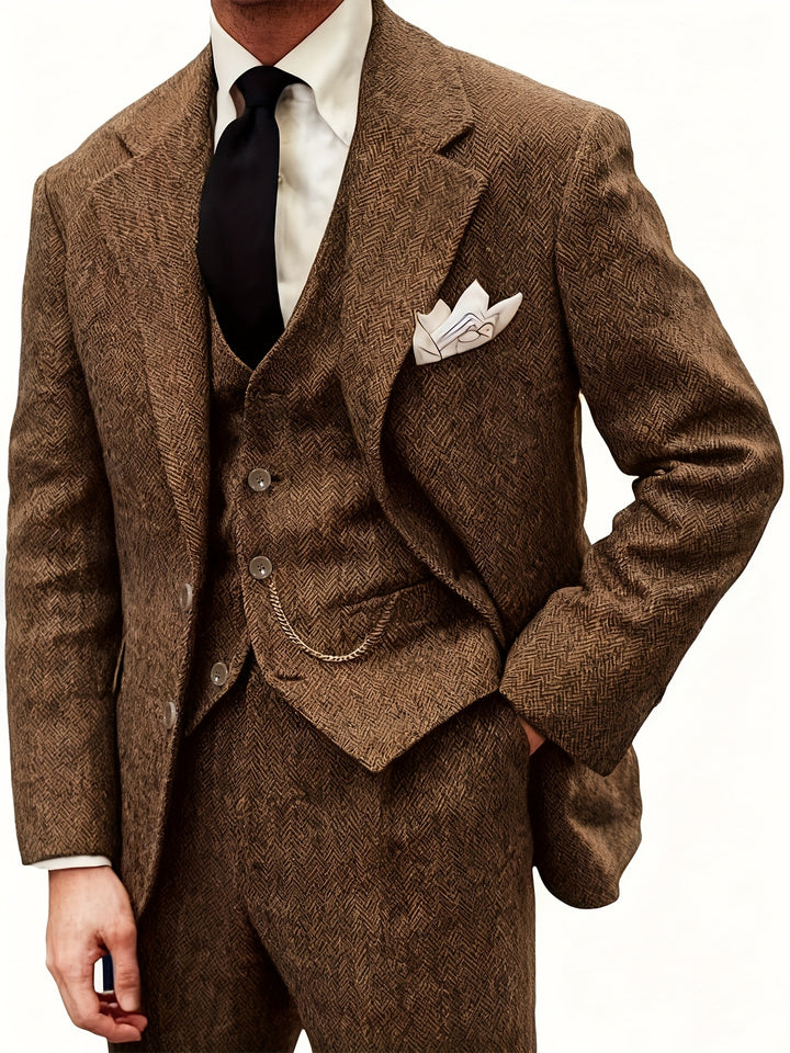 Velmorian | Men’s Three-Piece Suit in a classic tailoring