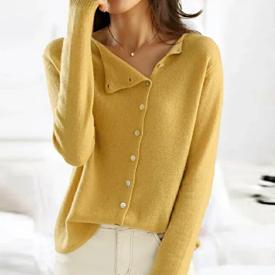 Klara | Women’s Button Cardigan in an Loose Comfort Proportion