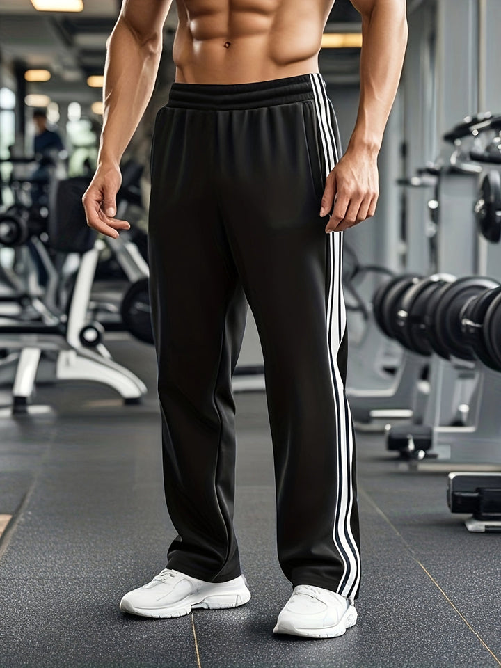 Vantor | Men’s Training Trousers featuring side stripe detail