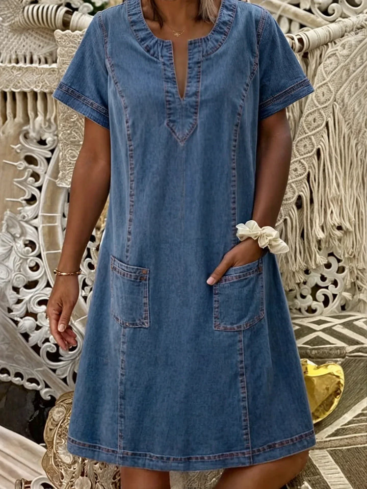 Tarelle | Women’s Short Sleeve Dress with front pocket touch