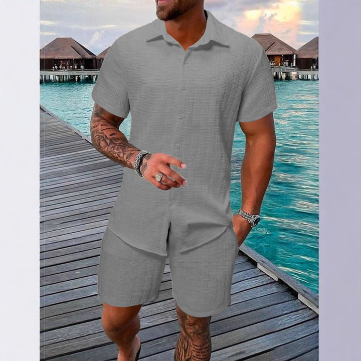 Naverio | Men’s Two-Piece Set in a easy summer expression