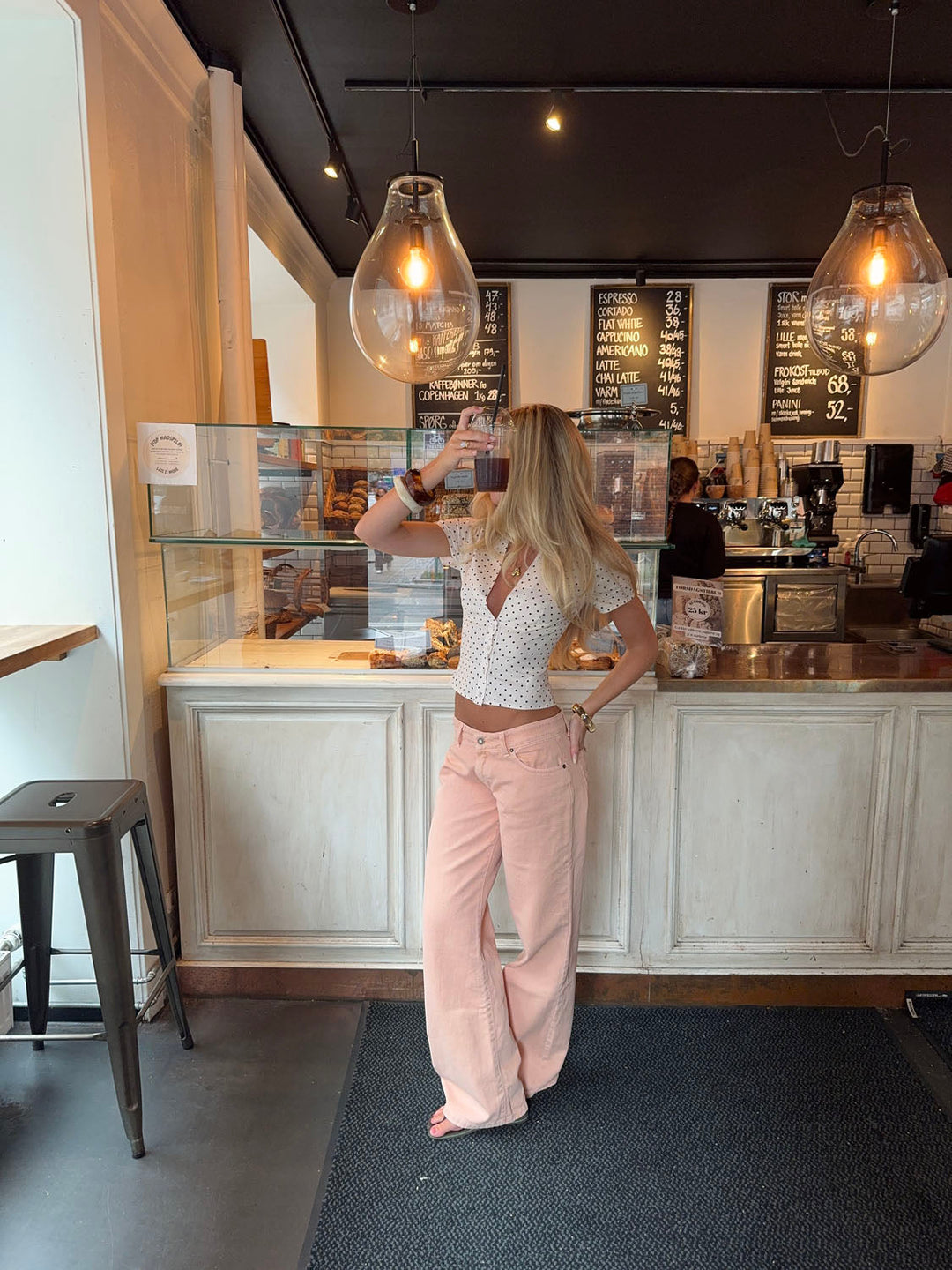 Solene | Women’s Low Rise Jeans in a wide leg cut