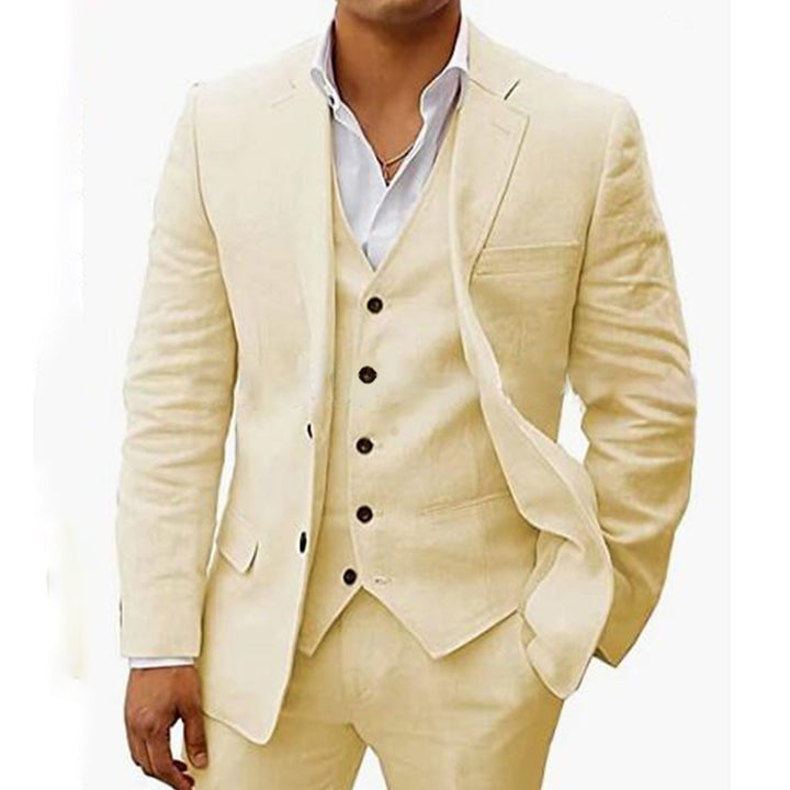 Alvion | Men’s Three-Piece Suit in a tailored polished look