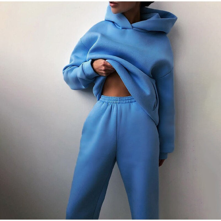 Zymera | Women’s Two-Piece Set with relaxed hoodie and elastic waist pants
