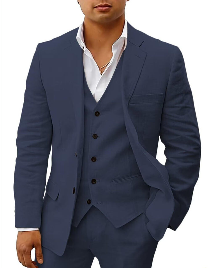 Alvion | Men’s Three-Piece Suit in a tailored polished look
