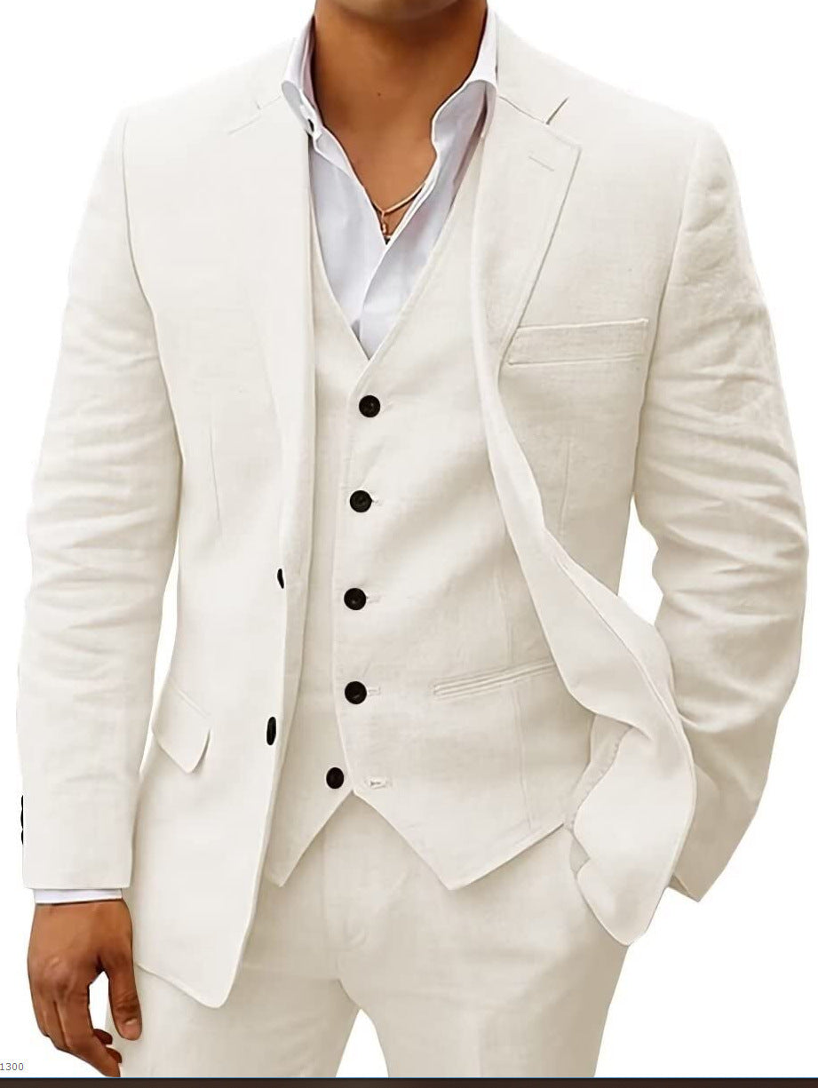 Alvion | Men’s Three-Piece Suit in a tailored polished look